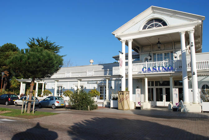 Casino des Sables d'Olonne près de l'hôtel Le Chêne Vert