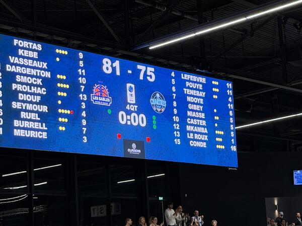 Score serré , et belle soirée pour ce 1er match.